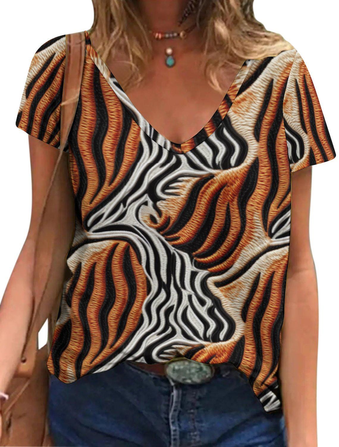 Mamal - Woman - Custom Short Sleeve T-Shirts - African - Animal pattern